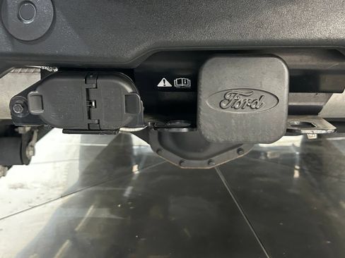Used 2023 Ford Bronco Wildtrak AWD/4WD image 35