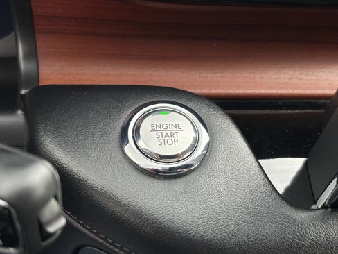 Used 2021 Lincoln Aviator Reserve w/ Equipment Group 201A image 23