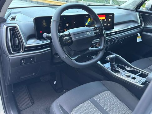 New 2026 Kia Sorento LX FWD image 20