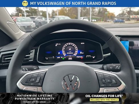 New 2026 Volkswagen Jetta SE image 17