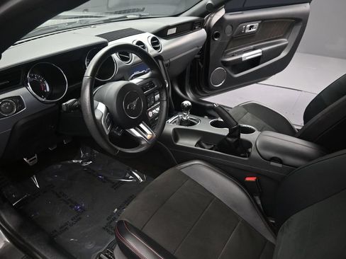 Used 2016 Ford Mustang GT Premium w/ Equipment Group 401A RWD image 11