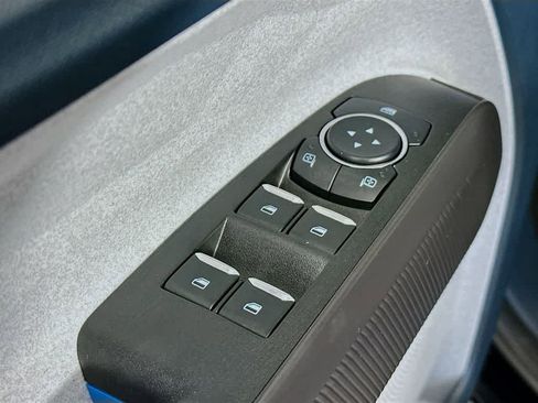 New 2026 Ford Maverick XLT image 27