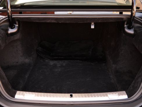 Used 2022 Rolls-Royce Ghost Black Badge image 32