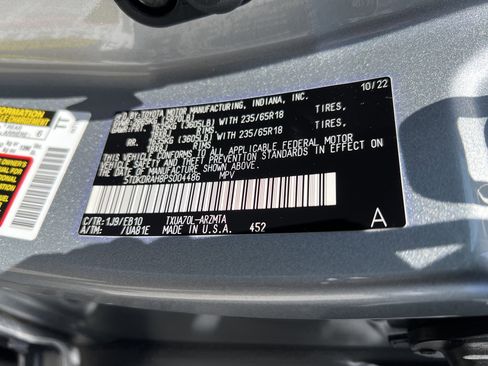 Used 2023 Toyota Highlander XLE FWD image 31