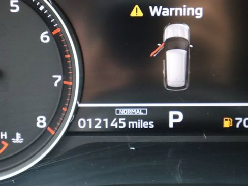 Used 2024 Mitsubishi Outlander SE image 40