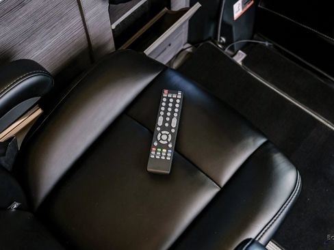 Used 2022 Mercedes-Benz Sprinter 3500 image 74