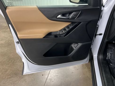 Certified 2026 Chevrolet Equinox ACTIV w/ Convenience Package III FWD image 15