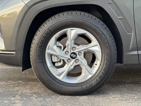 Used 2022 Hyundai Tucson SE image 34