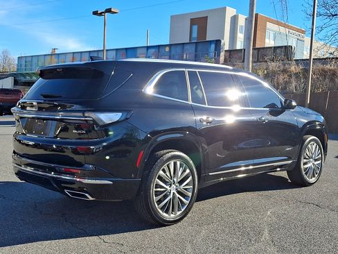 Certified 2025 Buick Enclave Avenir w/ Super Cruise Package image 6