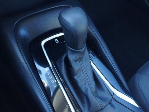 Used 2024 Toyota Corolla LE image 9