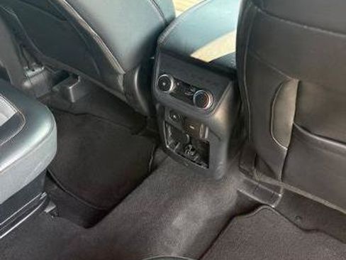 Certified 2025 Ford Explorer ST-Line AWD/4WD image 7