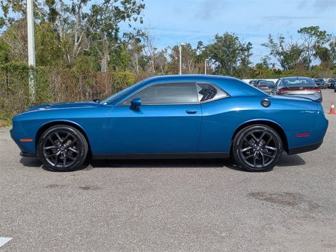Used 2021 Dodge Challenger SXT w/ Blacktop Package image 2