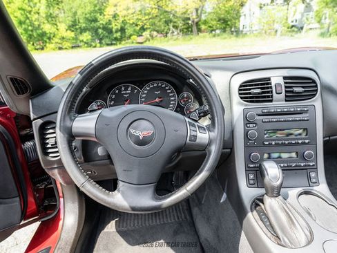 Used 2007 Chevrolet Corvette Coupe w/ Preferred Equipment Group RWD image 76