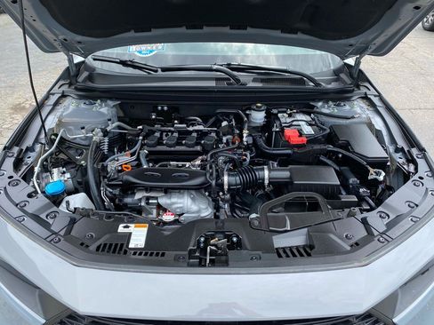 Used 2025 Honda Accord SE image 20