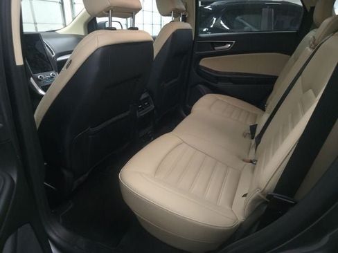 Used 2024 Ford Edge SEL w/ Convenience Package AWD/4WD image 16