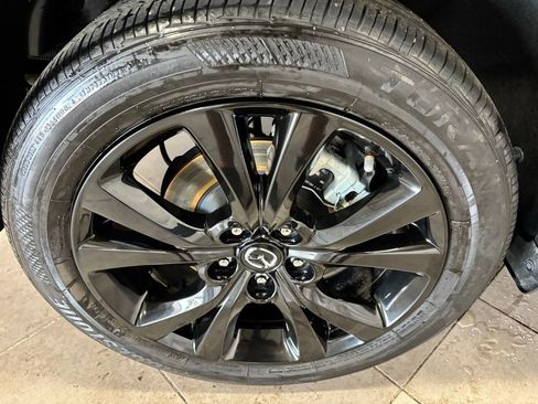 Used 2021 MAZDA CX-30 2.5 Turbo w/ Premium Plus Pkg image 11