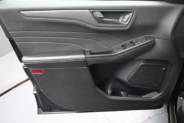 Used 2024 Ford Escape Active FWD image 21