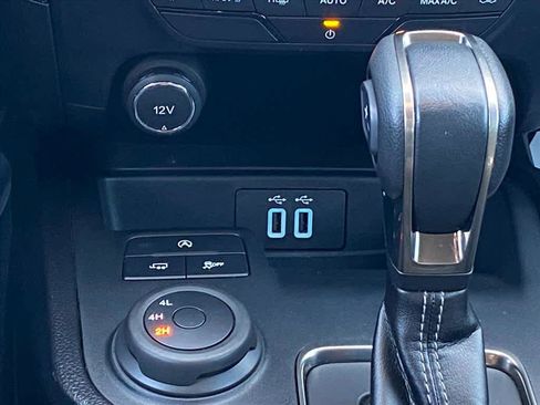 Used 2021 Ford Ranger XLT w/ Equipment Group 301A Mid image 13