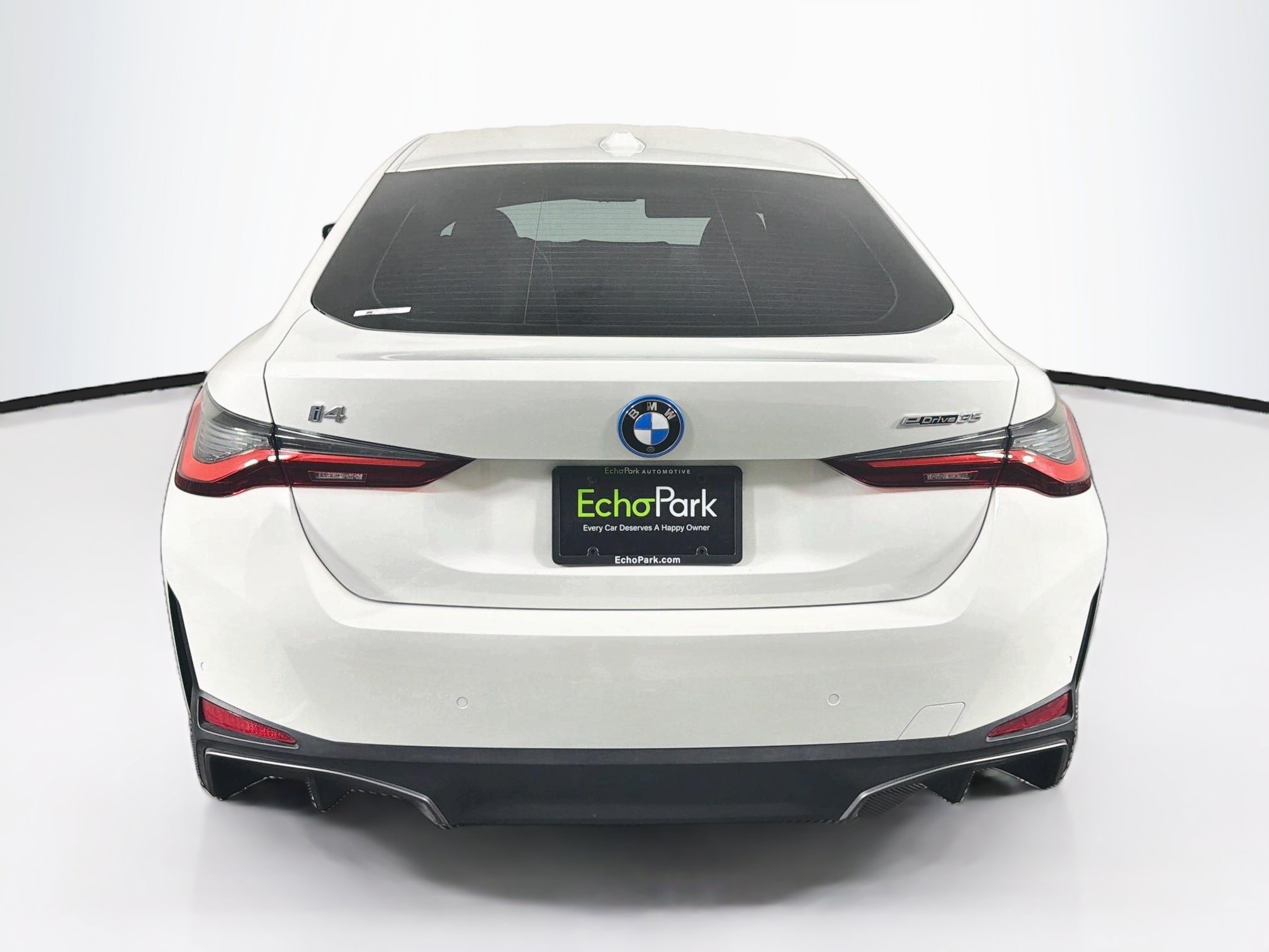 Used 2024 BMW i4 eDrive35 w/ Premium Package RWD image 7