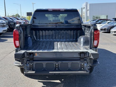 Used 2021 GMC Sierra 1500 Elevation AWD/4WD image 32