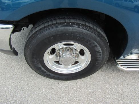 Used 2000 Ford F250 2WD Crew Cab Super Duty image 9