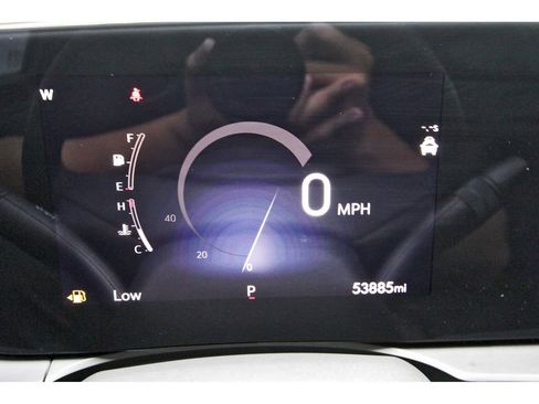 Used 2024 Buick Envista Sport Touring w/ Convenience I Package FWD image 14
