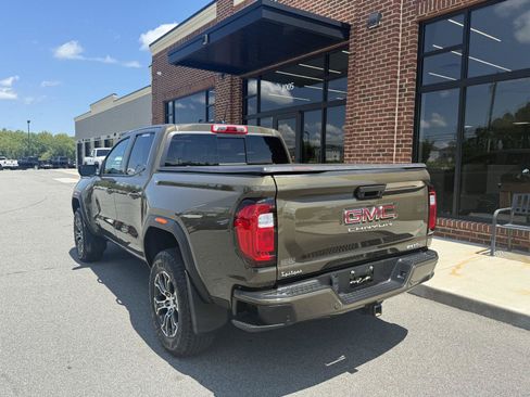 Used 2025 GMC Canyon AT4 AWD/4WD image 34