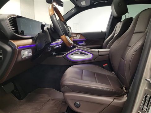 Used 2021 Mercedes-Benz GLS 450 4MATIC image 11