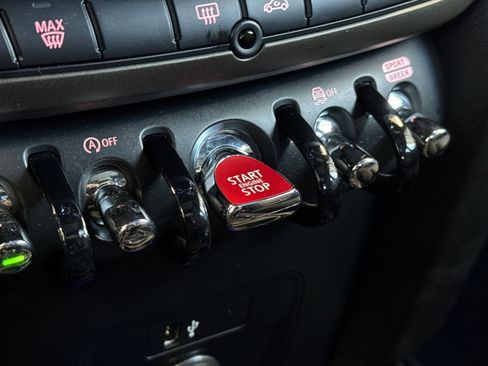 Used 2021 MINI Cooper Countryman S w/ Driver Assistance Package image 31