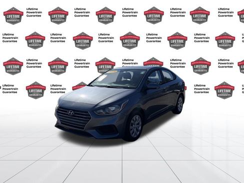Used 2019 Hyundai Accent SE image 1