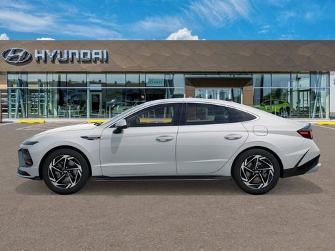 New 2026 Hyundai Sonata SEL AWD/4WD image 3