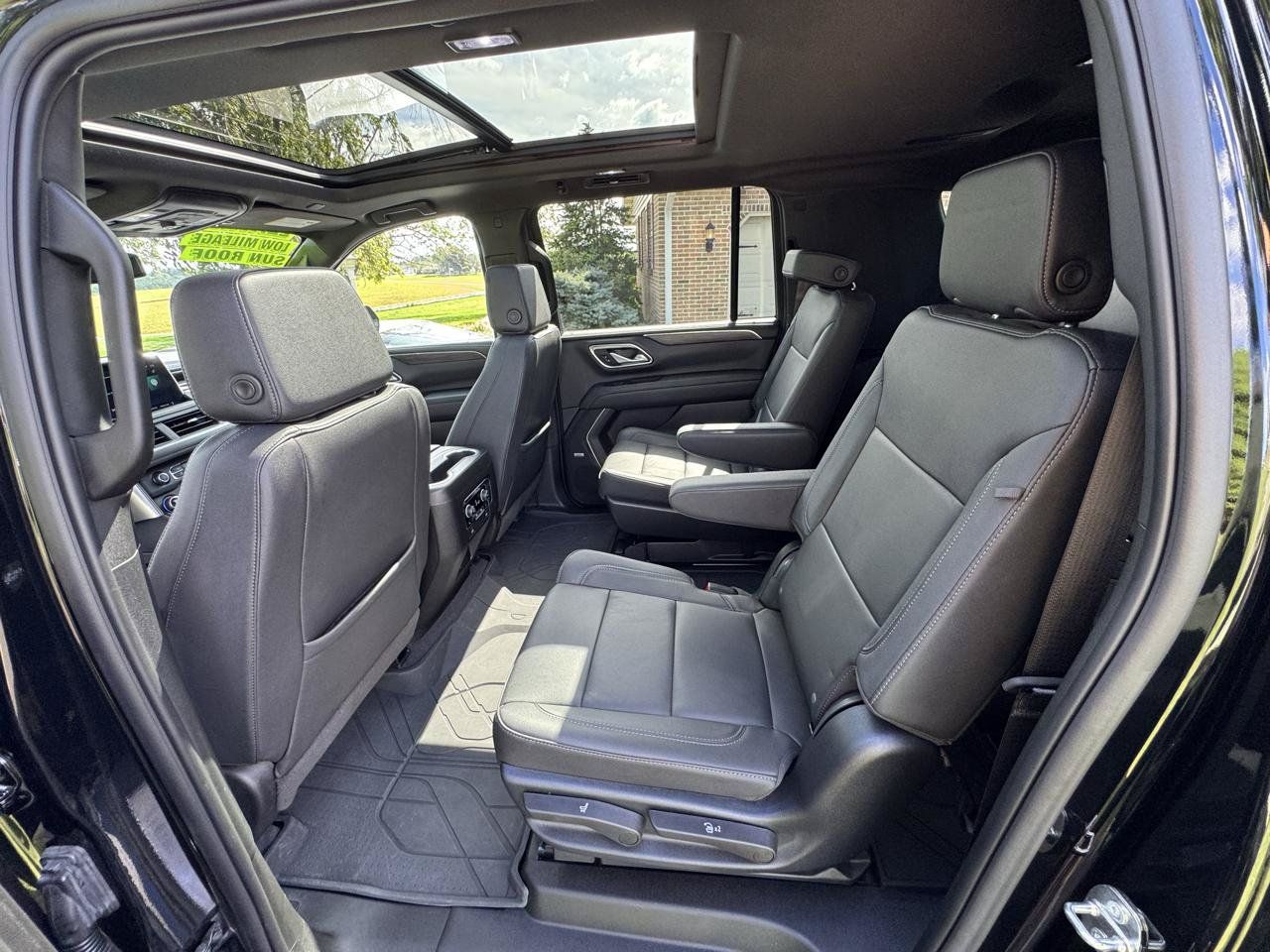 Used 2023 Chevrolet Suburban Z71 w/ Off-Road Capability Package AWD/4WD image 15