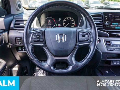 Used 2025 Honda Ridgeline Sport image 28