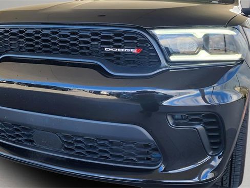 Used 2024 Dodge Durango GT image 2