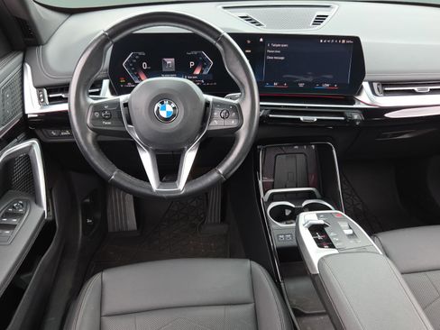 Used 2023 BMW X1 xDrive28i w/ Convenience Package AWD/4WD image 12