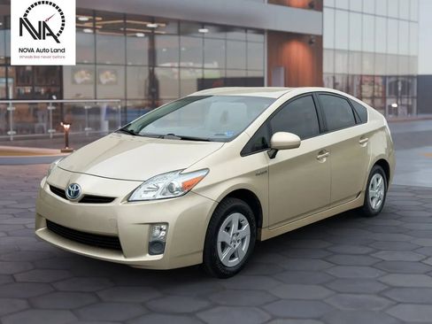 Used 2010 Toyota Prius Five FWD image 4