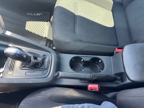 Used 2016 Volkswagen Jetta S FWD image 14