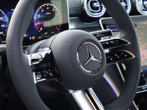 New 2026 Mercedes-Benz C 300 4MATIC Sedan image 20