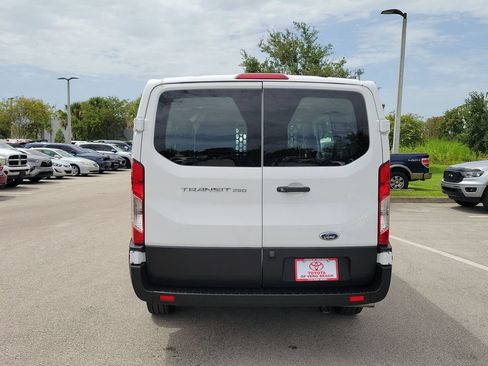 Used 2025 Ford Transit 250 Low Roof w/ Exterior Upgrade Package RWD image 6