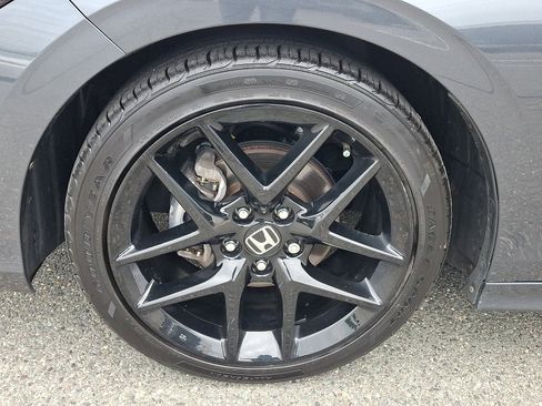Used 2023 Honda Civic Sport image 8