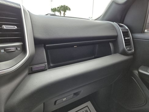 New 2026 RAM 1500 Lone Star AWD/4WD image 34