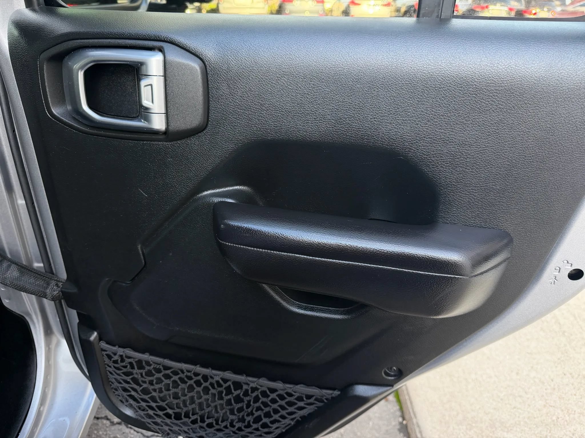 Used 2018 Jeep Wrangler Unlimited Rubicon AWD/4WD image 11