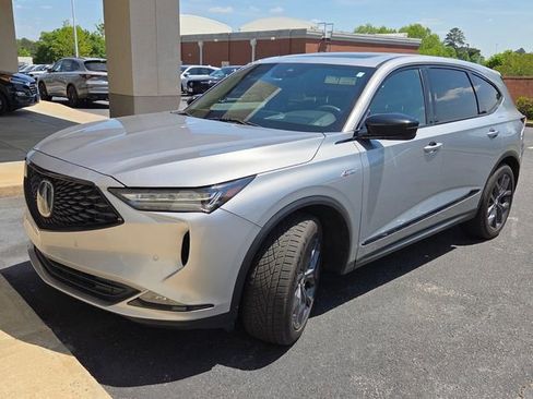 Used 2022 Acura MDX A-Spec image 3