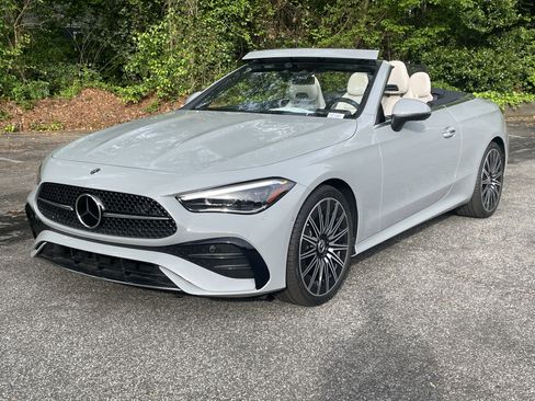 New 2026 Mercedes-Benz CLE 300 4MATIC Cabriolet image 3
