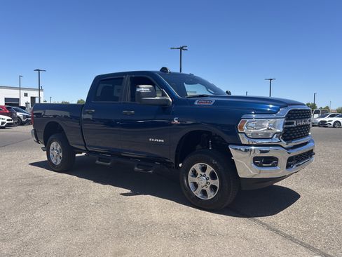Certified 2024 RAM 2500 Big Horn w/ Level 2 Equipment Group AWD/4WD image 7