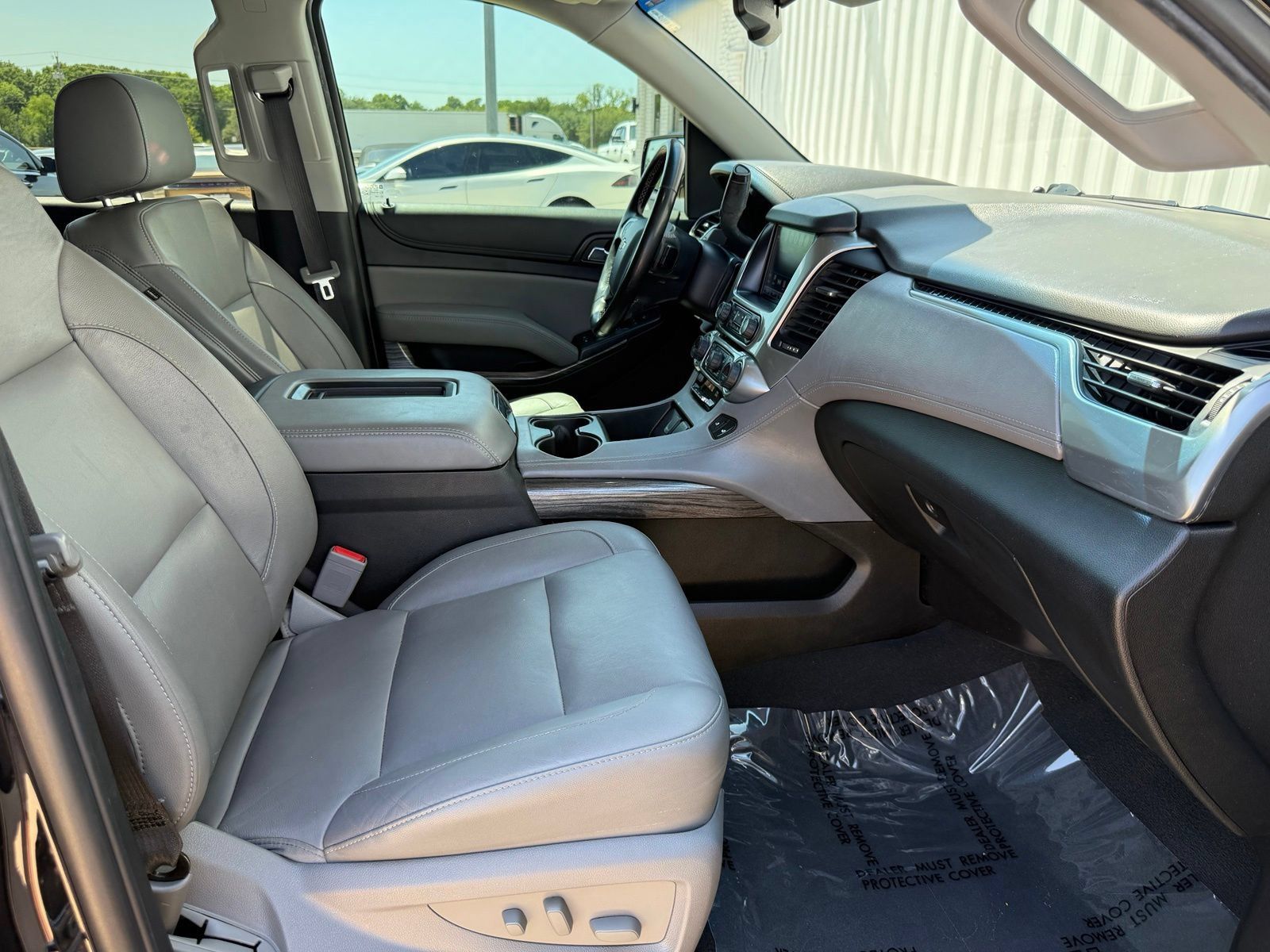 Used 2019 Chevrolet Suburban LT AWD/4WD image 24
