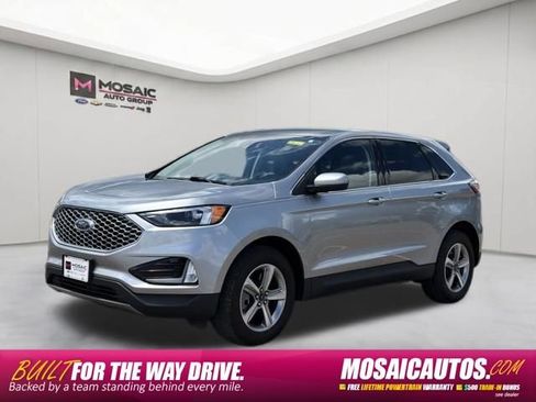 Used 2024 Ford Edge SEL w/ Convenience Package AWD/4WD image 3