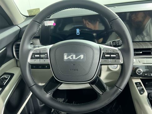 New 2025 Kia Telluride EX image 17