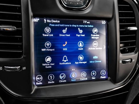 Used 2018 Chrysler 300 S w/ 300S Premium Group RWD image 38