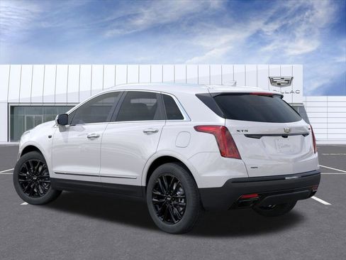New 2026 Cadillac XT5 Premium Luxury w/ LPO, ONYX Package AWD/4WD image 3